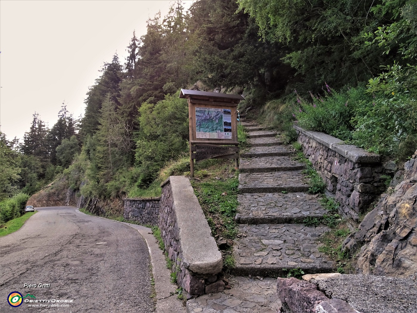 100 Rientro al tramonto alla Curva degli Sciocc.JPG